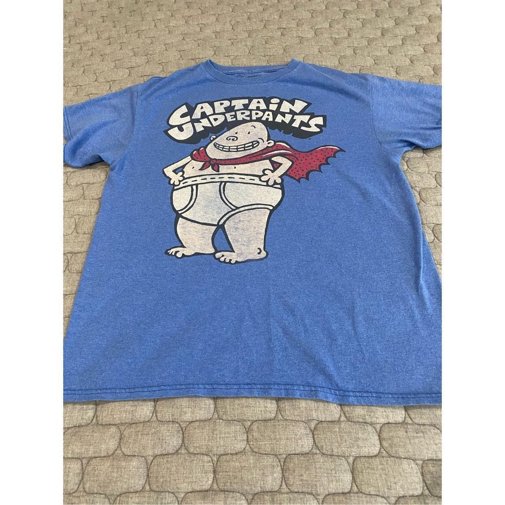 Unisex Captain Underpants t shirt.  Size XL